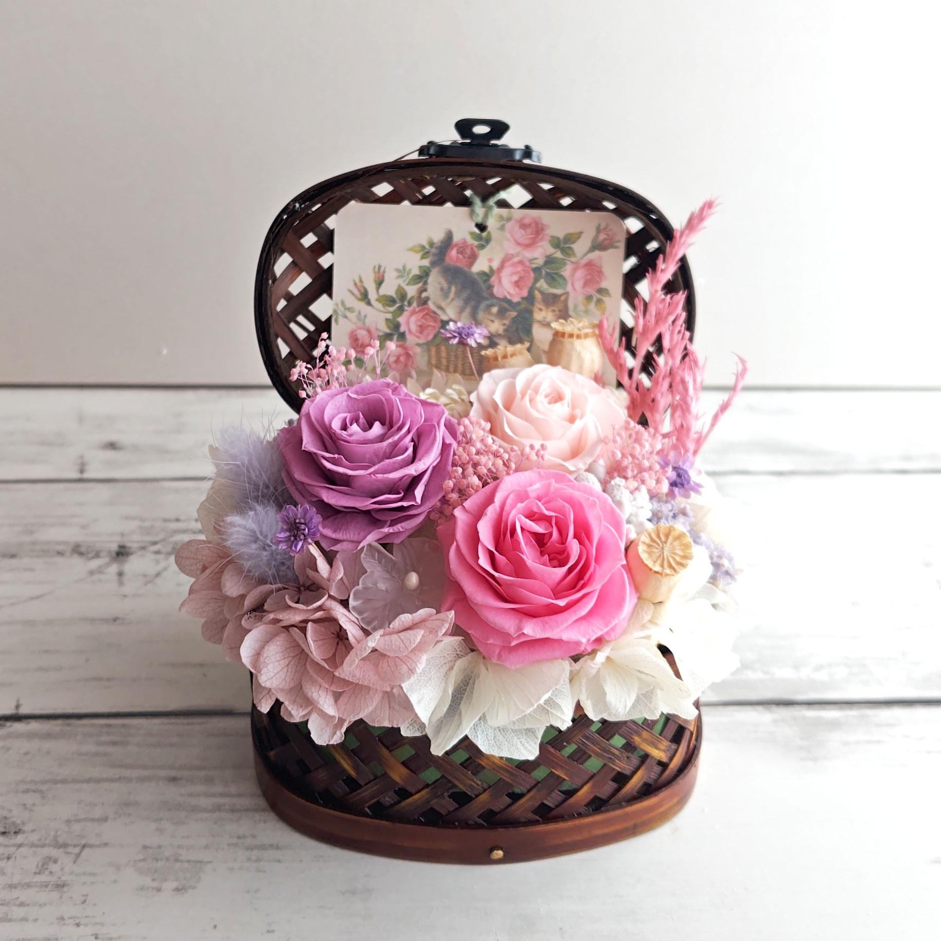 プリザーブドフラワー　蓋付きバンブーバスケット　ピンクパープル　ブリザードフラワー　プリザ　クリアボックス入り